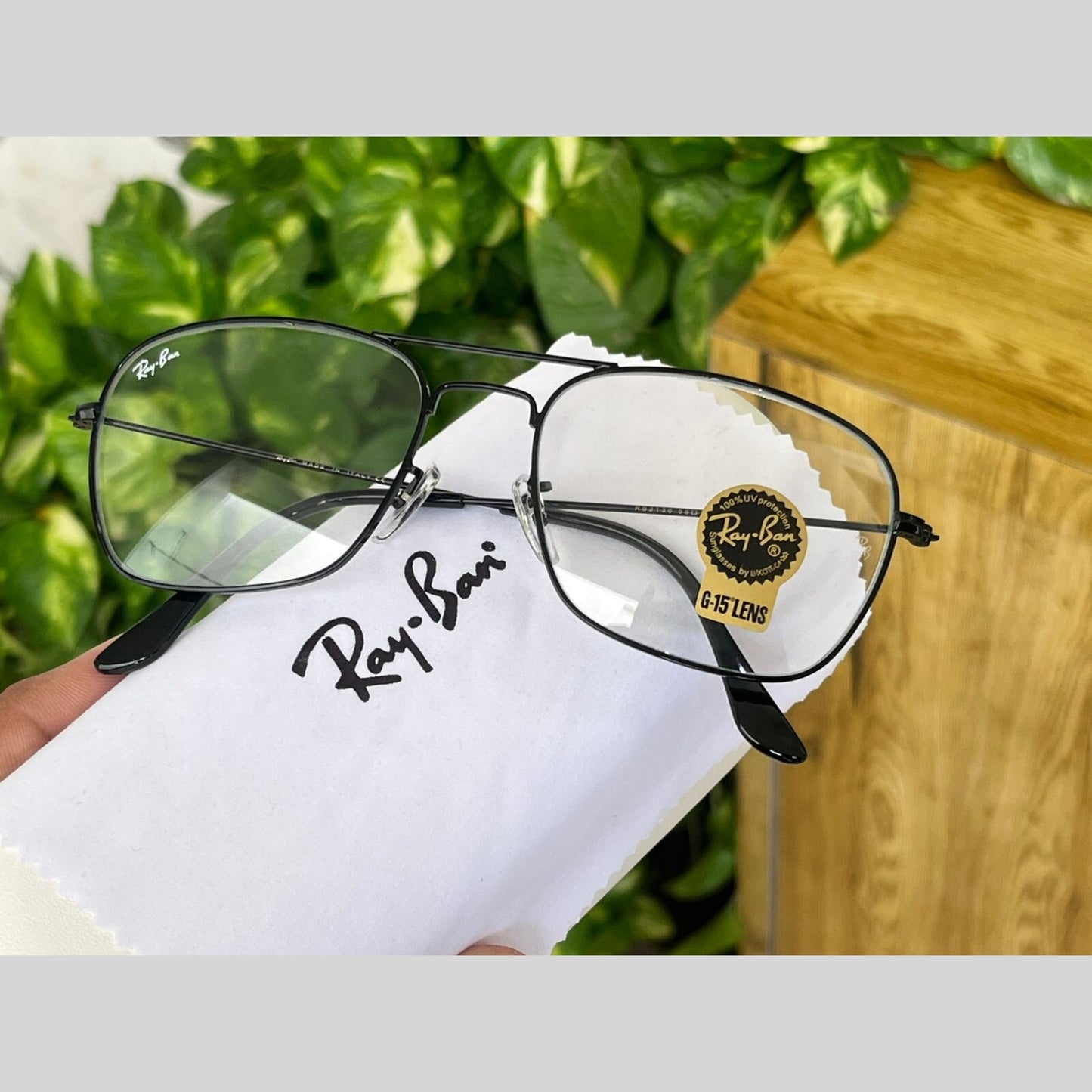 RAY-BAN New Attractive Clear & Black 3136 Square Aviator Style Sunglass For Unisex