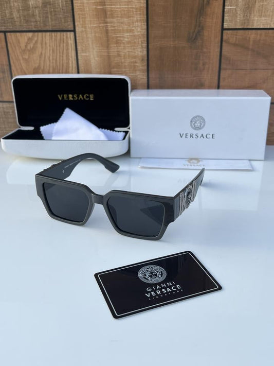 Ver_sace 4461 Grey Black