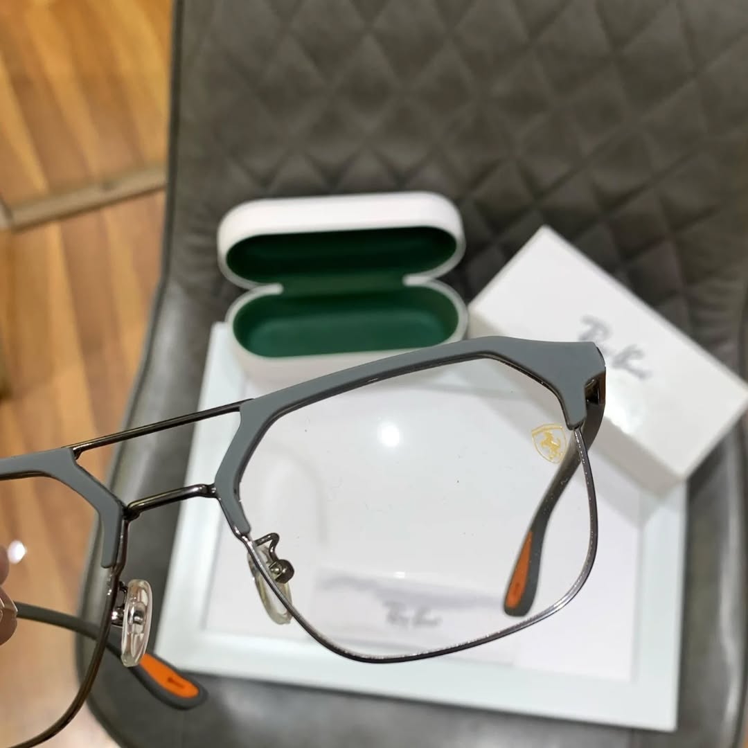 All Season Special Trending Slant Fashionable Sunlight Eye Protected Hot Favourite Sunglasses For Unisex.