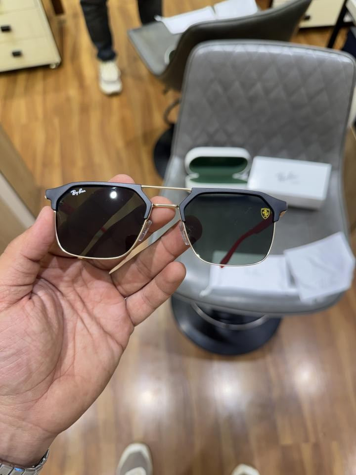 Ray Ban Black Sunglass For Daily Causal Evergreen UV Protected For Unisex